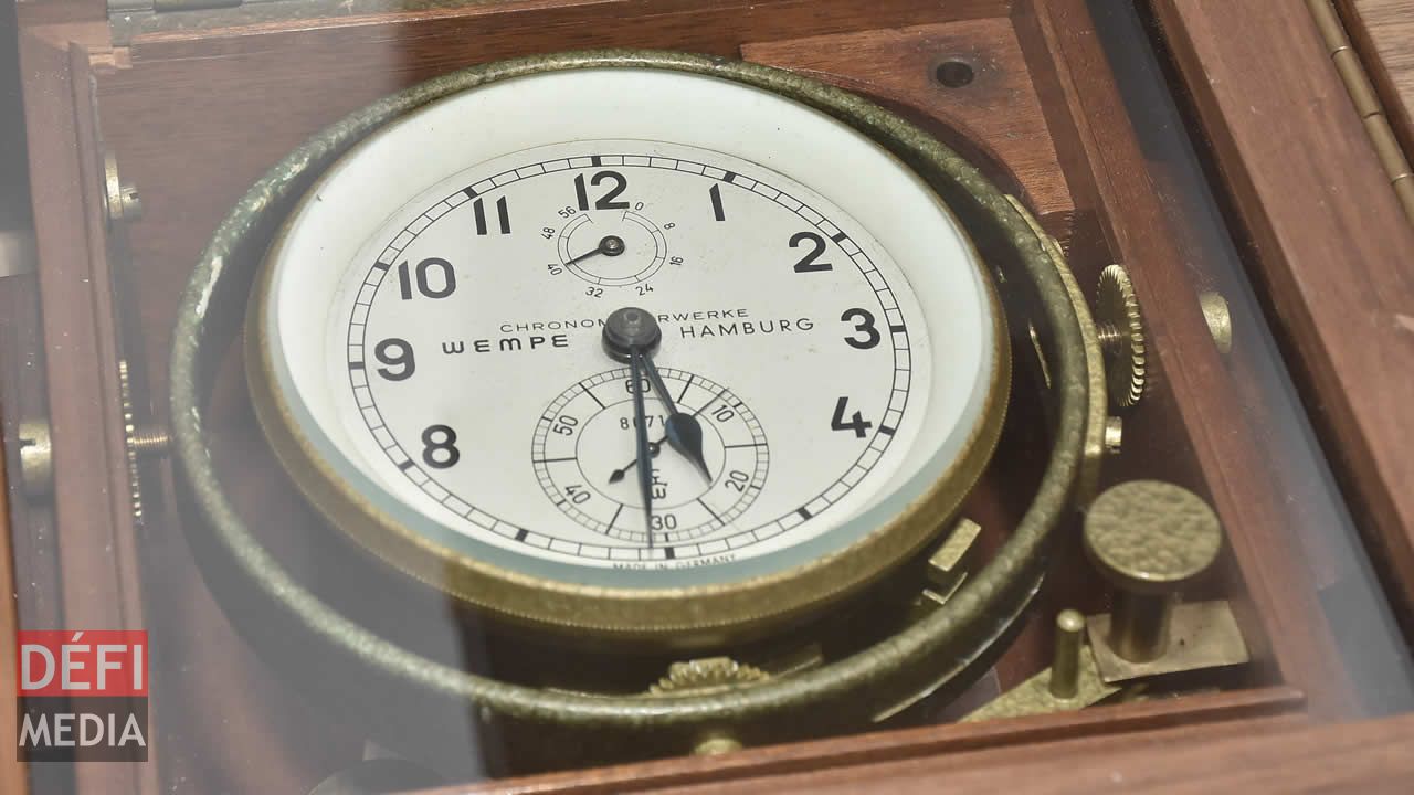 Un chronomètre pour bateau. Un chronomètre pour bateau.