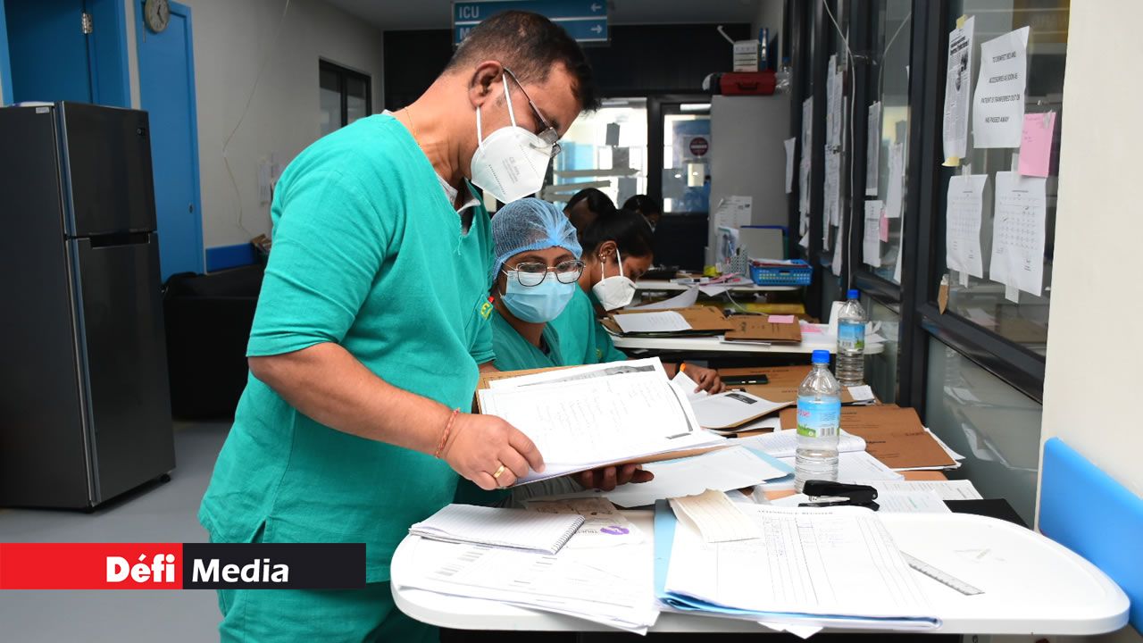 La contamination de membres du personnel n’est pas sans conséquence sur le fonctionnement du service hospitalier.