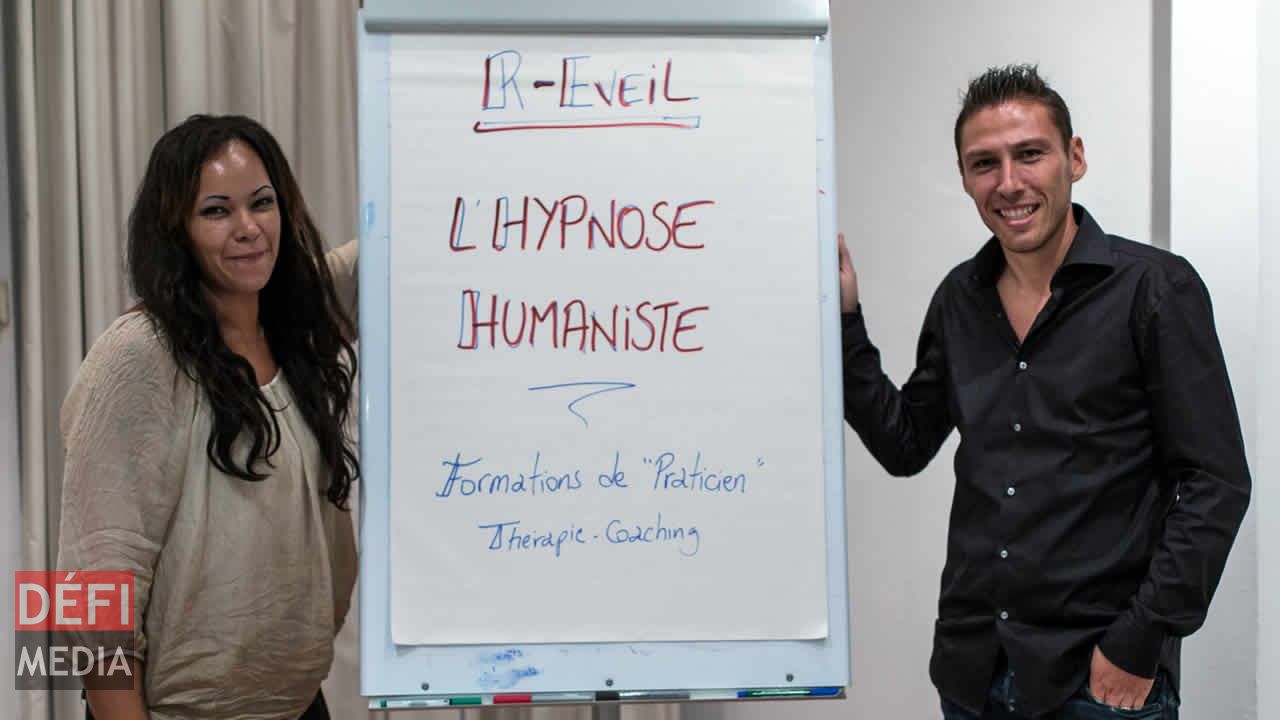 Fabien Debray, maître praticien en Hypnose Humaniste, en compagnie de son épouse Christelle Saget.