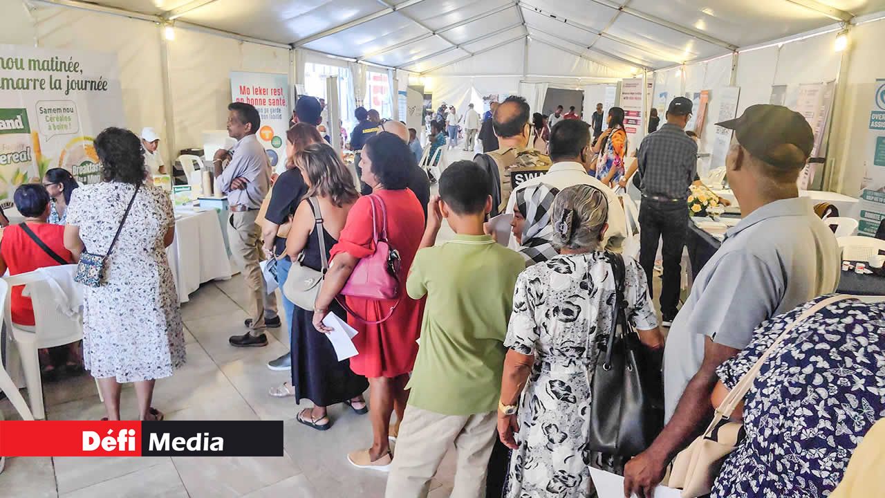 Depuis 9h00, nombreux sont ceux qui se sont déplacés pour effectuer des tests gratuits, à l’occasion des 23 ans de Radio Plus.