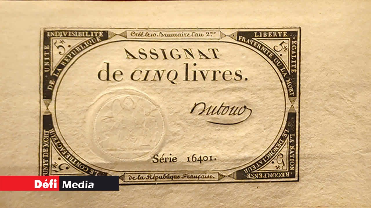 Un billet de 5 livres.