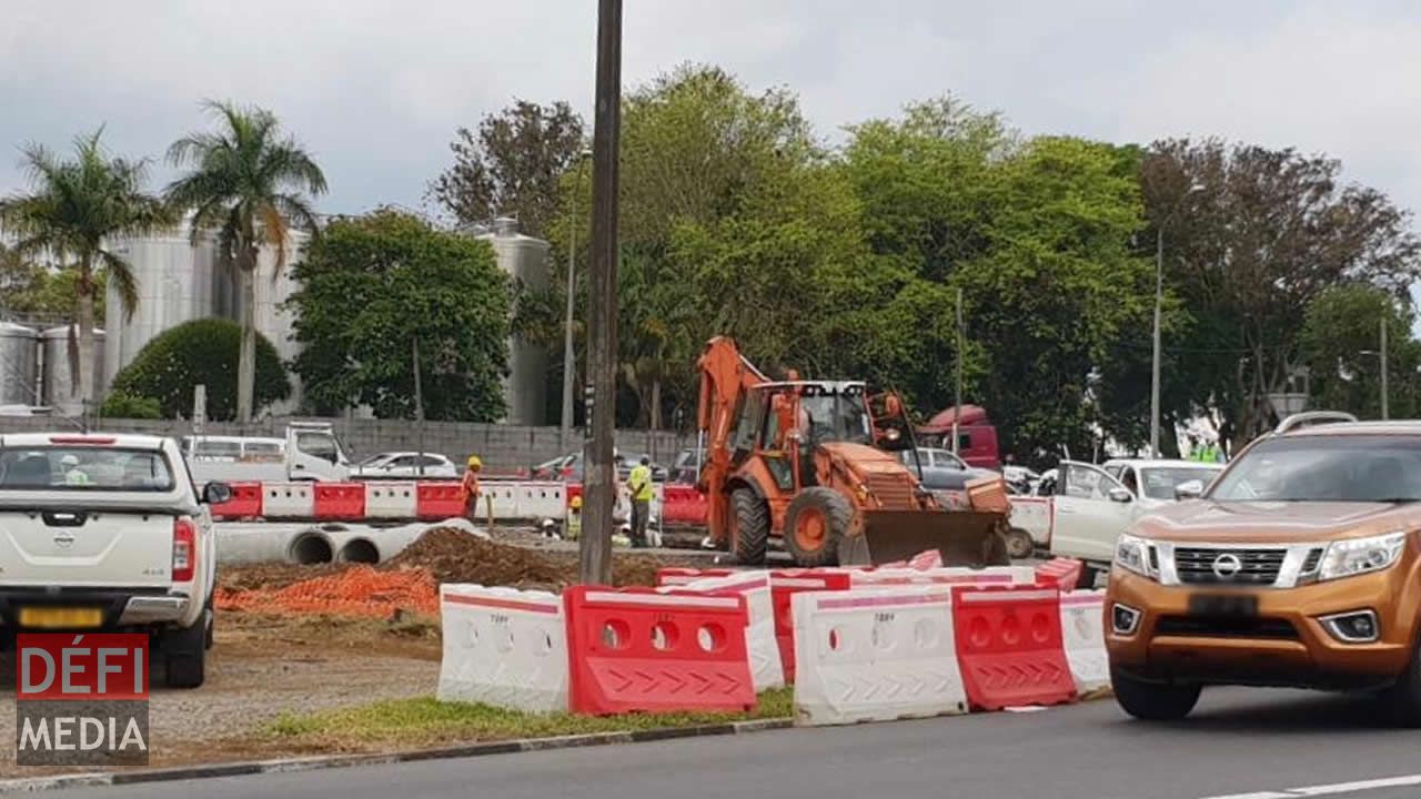 Les travaux au rond-point de Pont-Fer sont entamés.