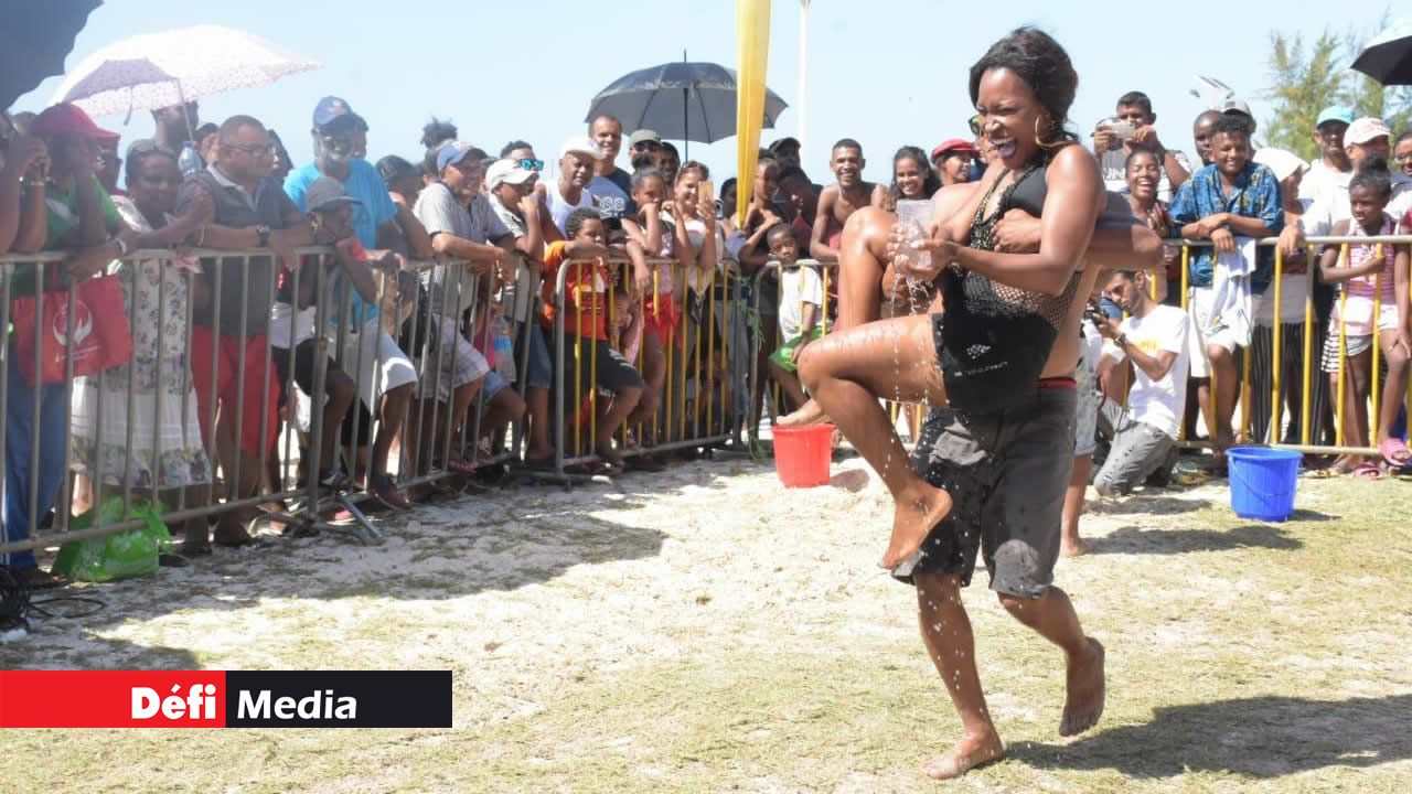 Les couples sont restés soudés pour remporter  la victoire. Beach Tour 2019