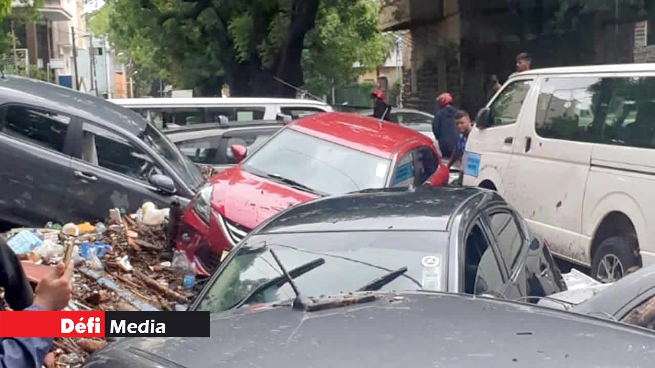 Les pertes sont énormes pour plusieurs propriétaires de voitures.