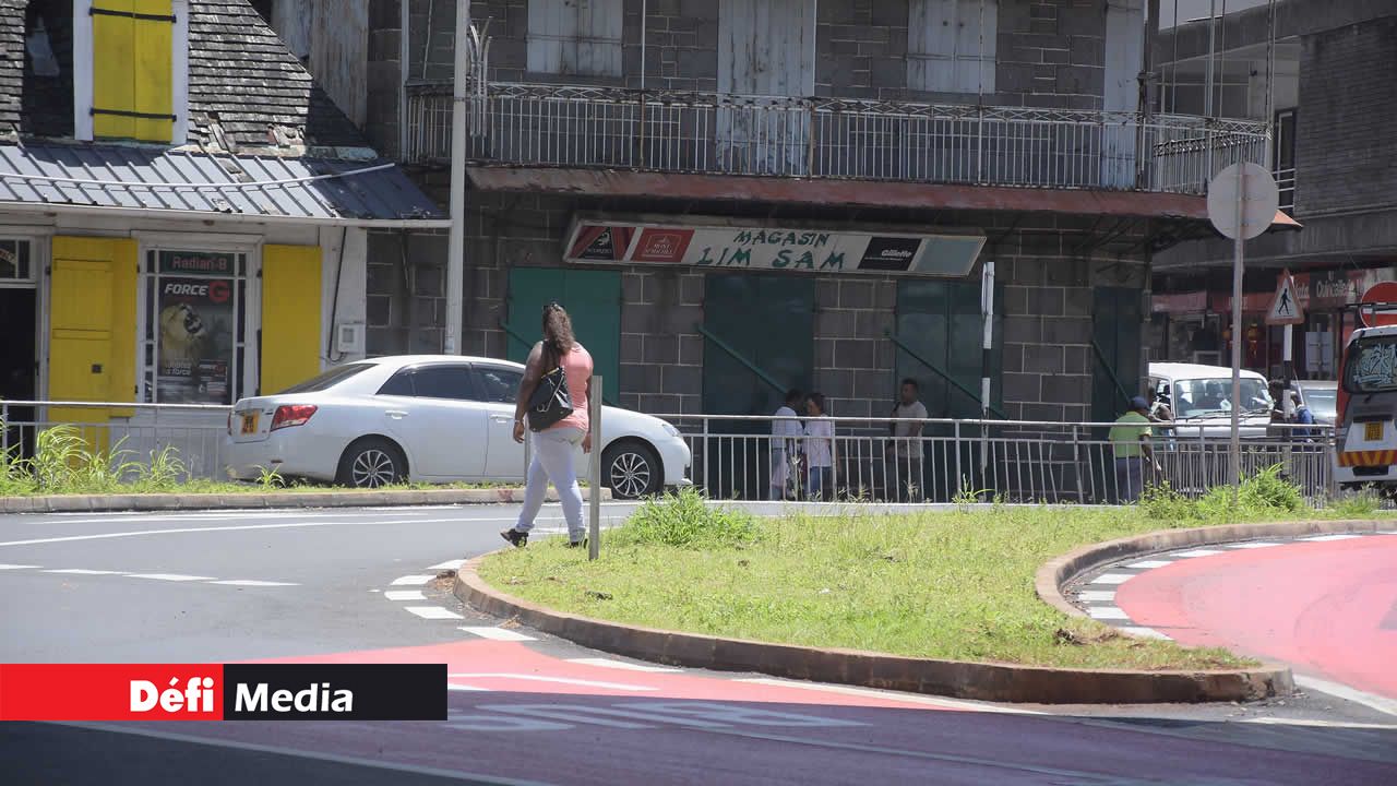 Le rond-point de Rose Hill. villes-soeurs