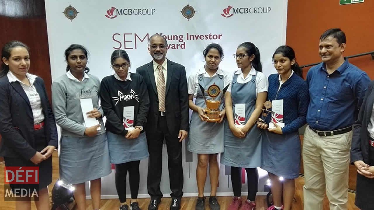 Les gagnantes de SEM Young Investor Award 2017.