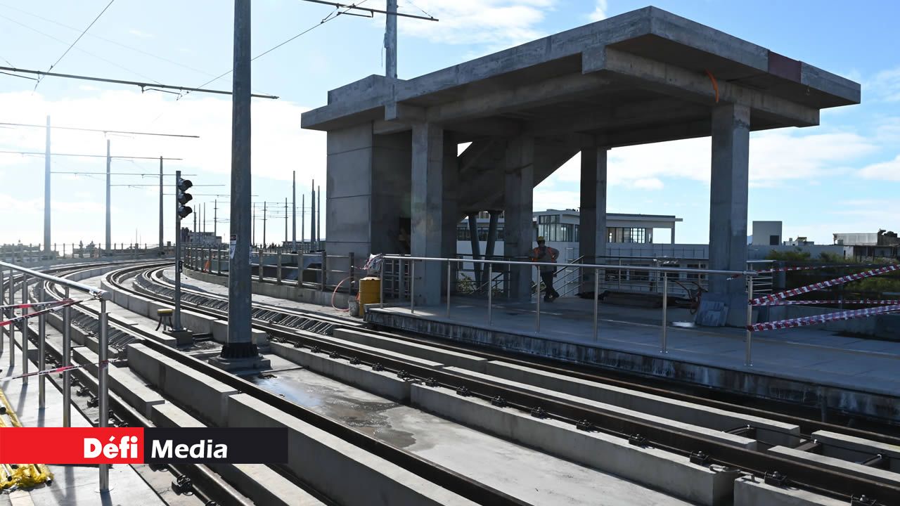 Des dizaines de kilomètres de rails relient Curepipe à Phoenix, Floréal et Port-Louis.