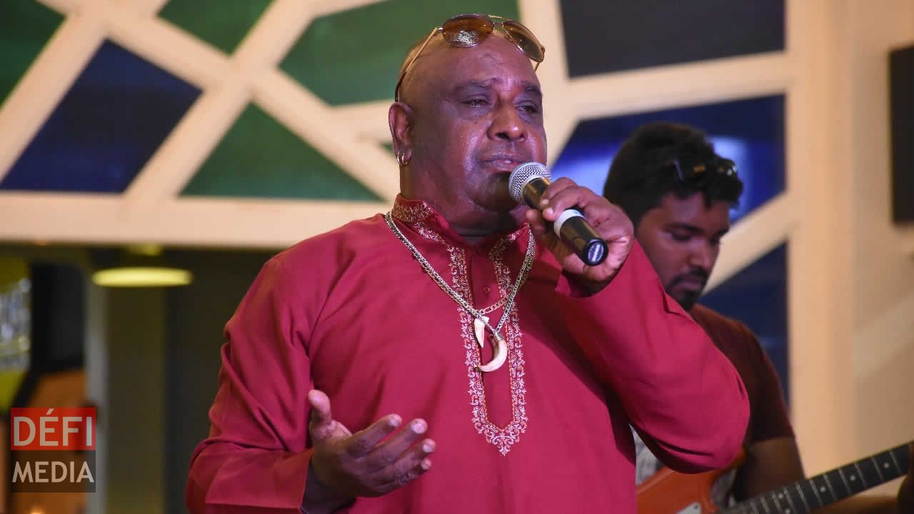 Joyram, de Vacoas, a complété le podium dans la catégorie Chanteur. Gamat Dan Vilaz