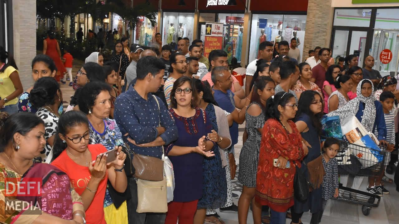 Une centaine de visiteurs a assisté au coup d’envoi de Gamat Dan Vilaz. Gamat Dan Vilaz