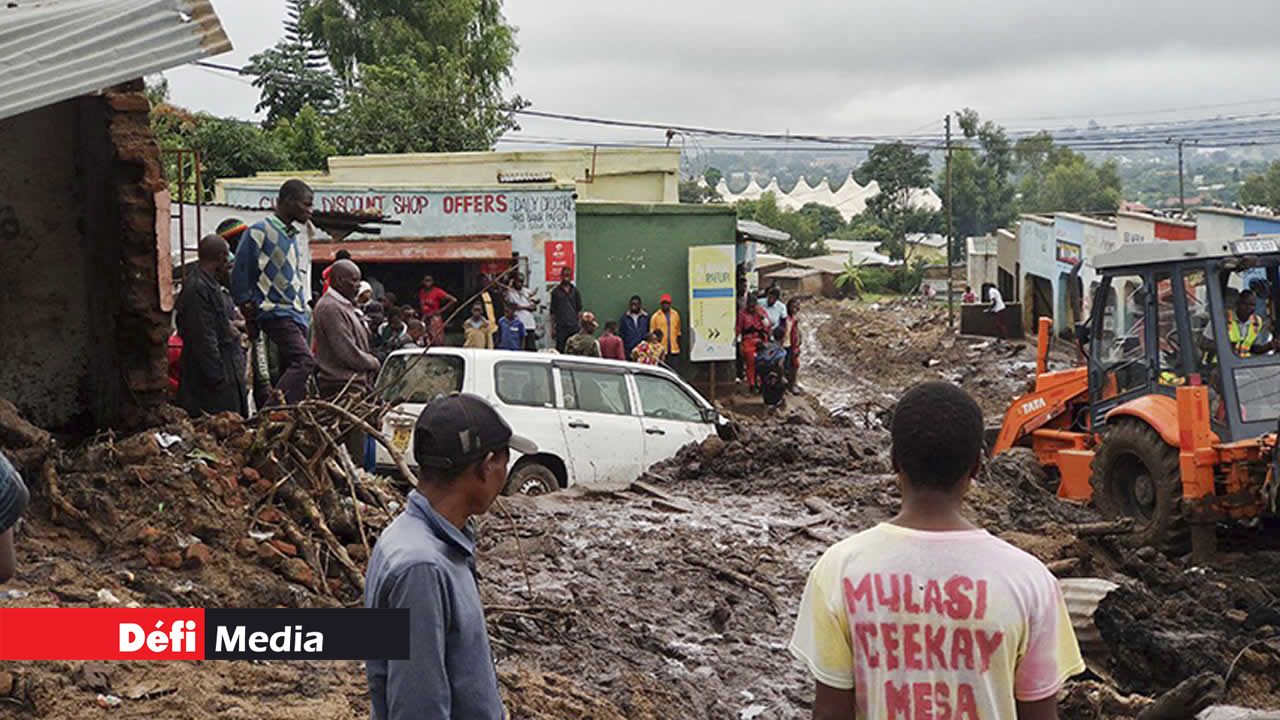 Le Malawi a commencé à récupérer les corps des victimes des glissements de terrain causés par le cyclone Freddy.