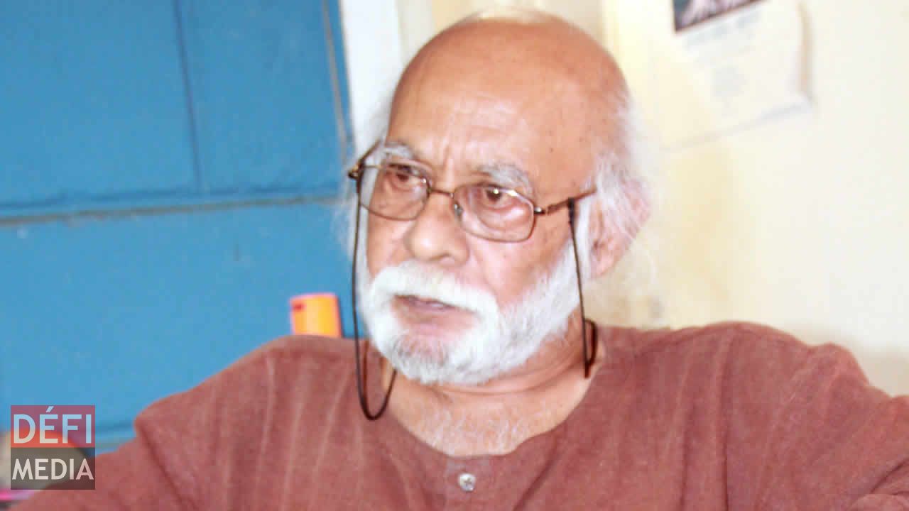 Ram Seegobin, négociateur syndical de la General Workers Federation en 1979.  