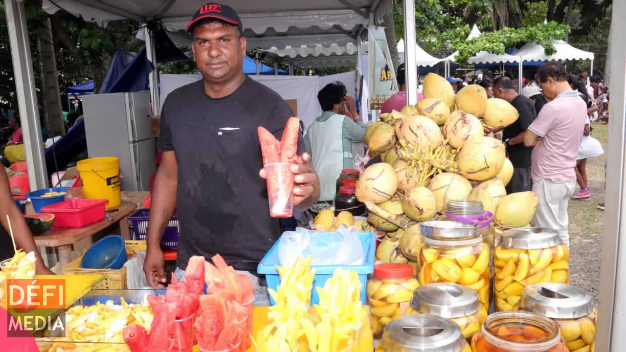 Fruits de saison confits ou en salades pour une touche de fraîcheur. Festival Internasyonal Kreol 2018