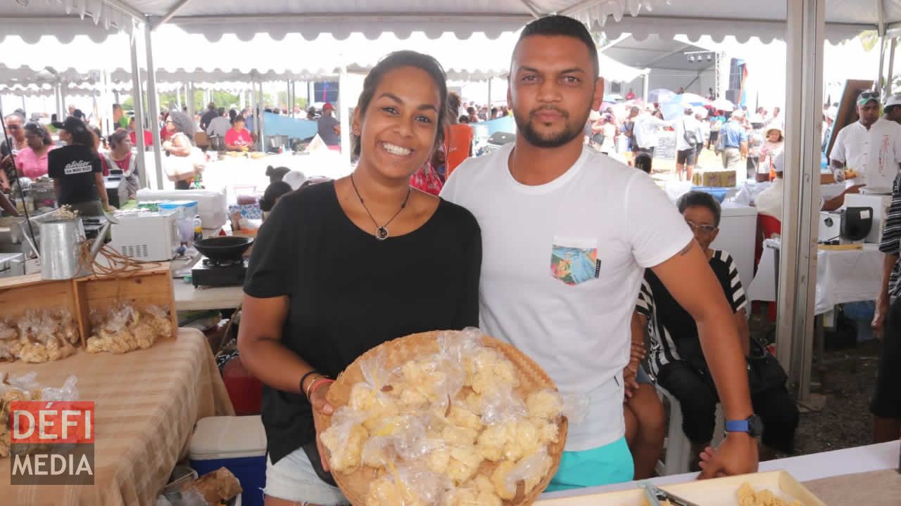 Dégustation de gâteaux coco aux plusieurs saveurs. Festival Internasyonal Kreol 2018