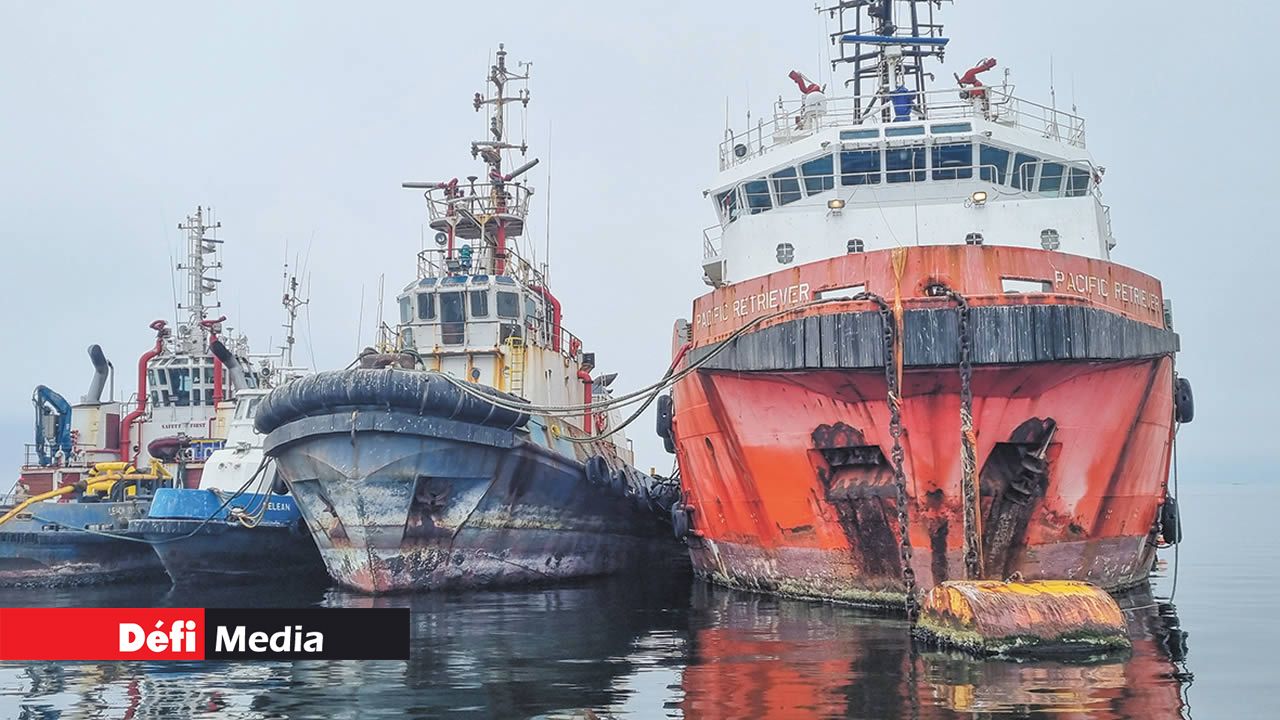 Des « tugs » aux aguets sur une base 24/7. Au moindre signal de détresse en haute mer, ils s’y rendent.