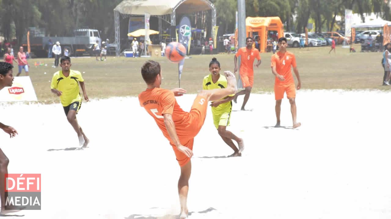 Radio Plus Beach Tour