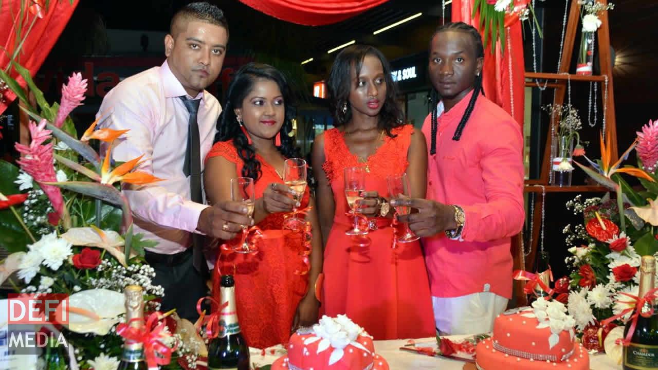 En 2018, Radio Plus avait organisé les fiançailles de Bhavish Dinraj et Sheela Matonah et celles de Stéphano Stafford et Charlène Soopaul. Saint-Valentin