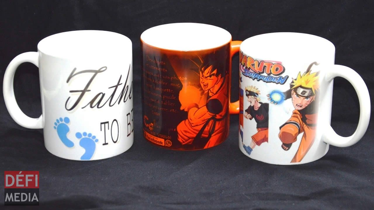 Tasses décorées d’images variées. Tasses décorées d’images variées.