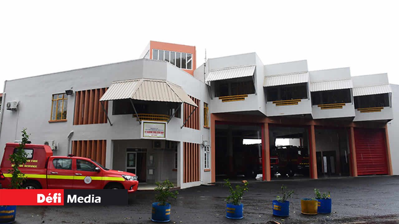 Les casernes des pompiers à Saint-Aubin. Les soldats du feu interviennent dans plusieurs régions du sud.