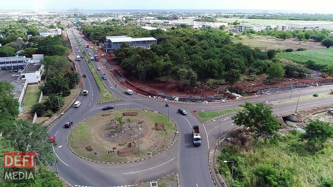 Les travaux d’aménagement de l’entrée de la Jin Fei Smart City. Jin Fei Smart City