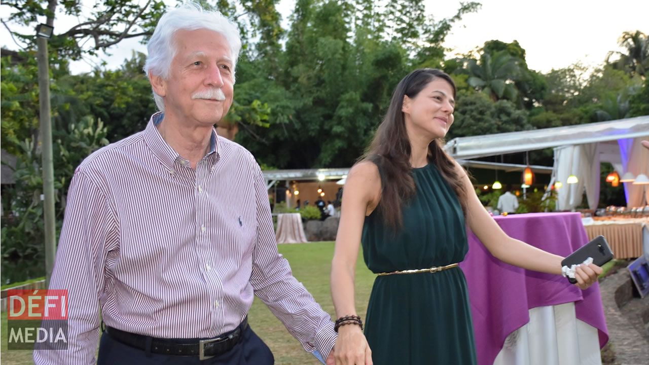 Paul Bérenger et sa fille Joanna.