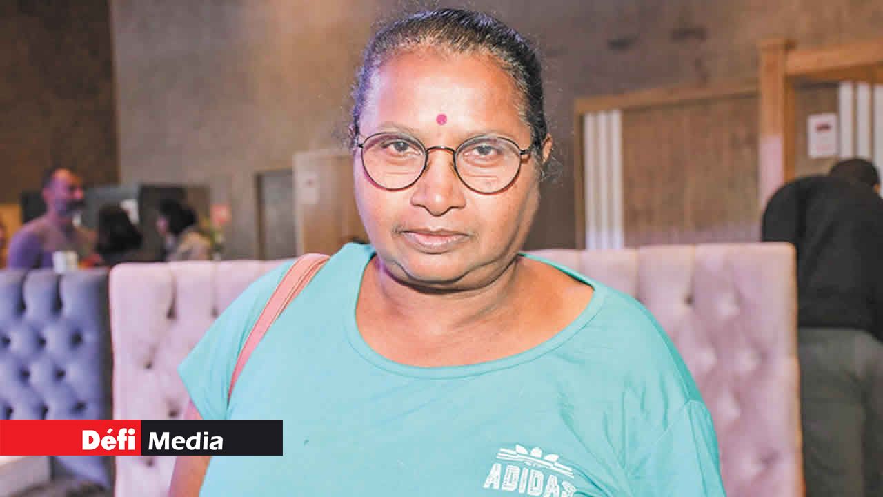 Sivenji Padaghee, une fidèle habituée des salons organisés par Radio Plus et Events Plus.