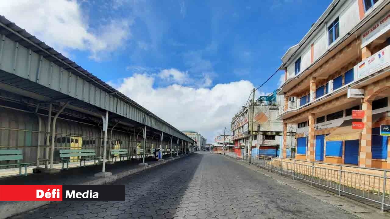 Photo d’illustration. La gare de Vacoas, située dans la zone, est déserte en ce temps de confinement. Nadine Friquin dont la fille fréquente un collège à Vacoas se dit révoltée par le problème causé au niveau du transport ce mardi 30 mars