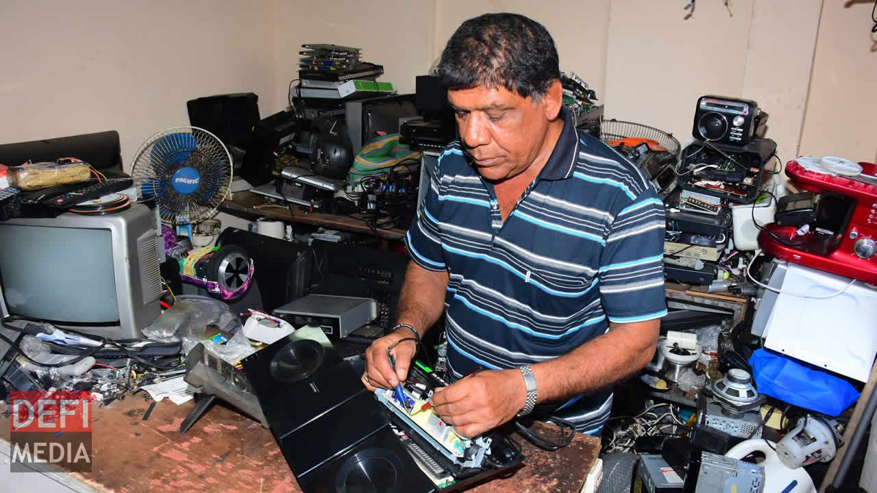 Vishnu Busgeet est un passionné des nouvelles technologies. Vishnu Busgeet