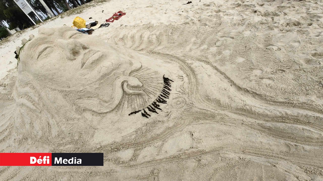 L’eveil spirituel est un une étape du parcours de vie de tout être humain. C’est le message que veut transmettre cette sculpture.