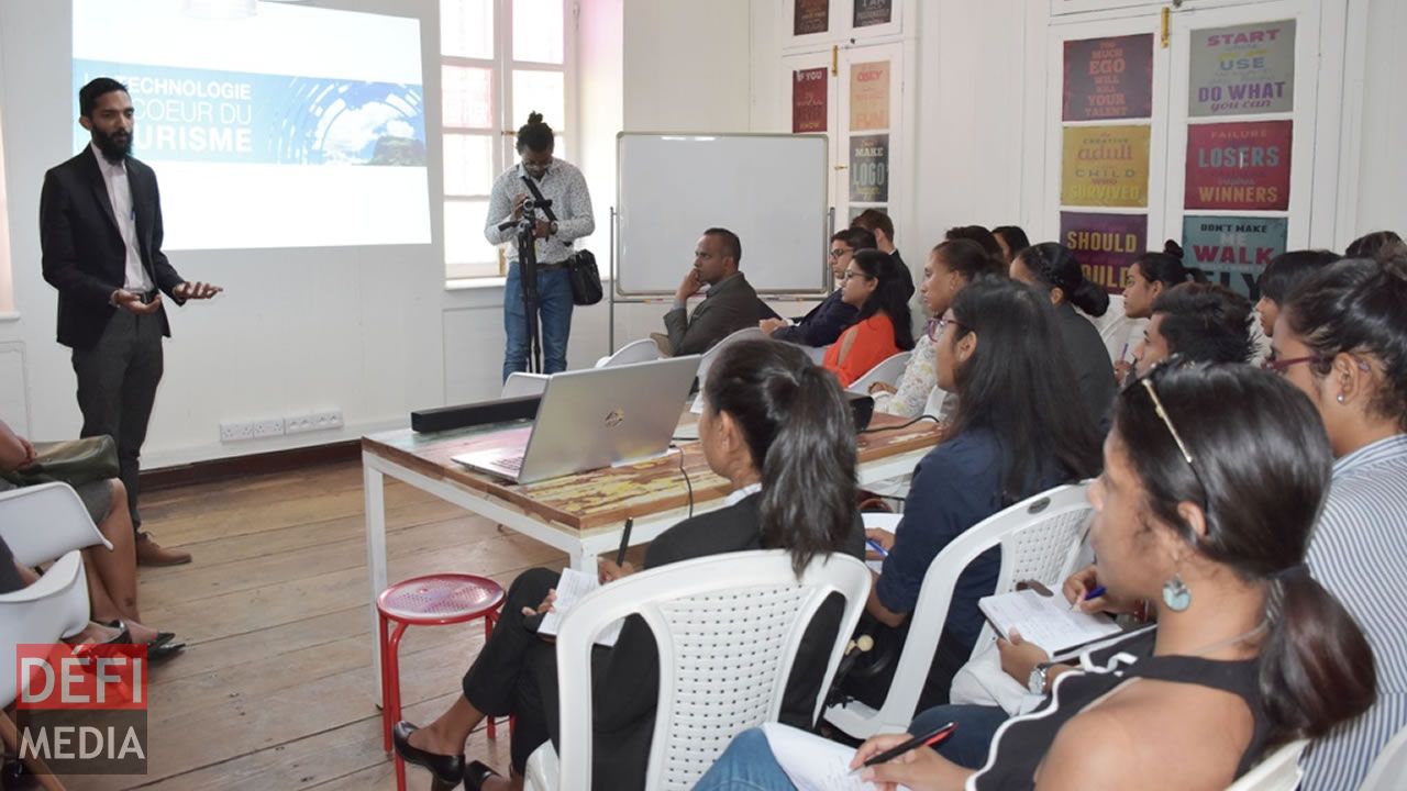 L’atelier de travail s’est tenu au Co-Working à Port-Louis.