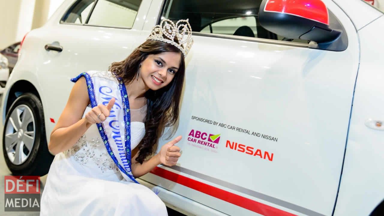 Miss Mauritius 2016 au volant d’une Nissan Micra
