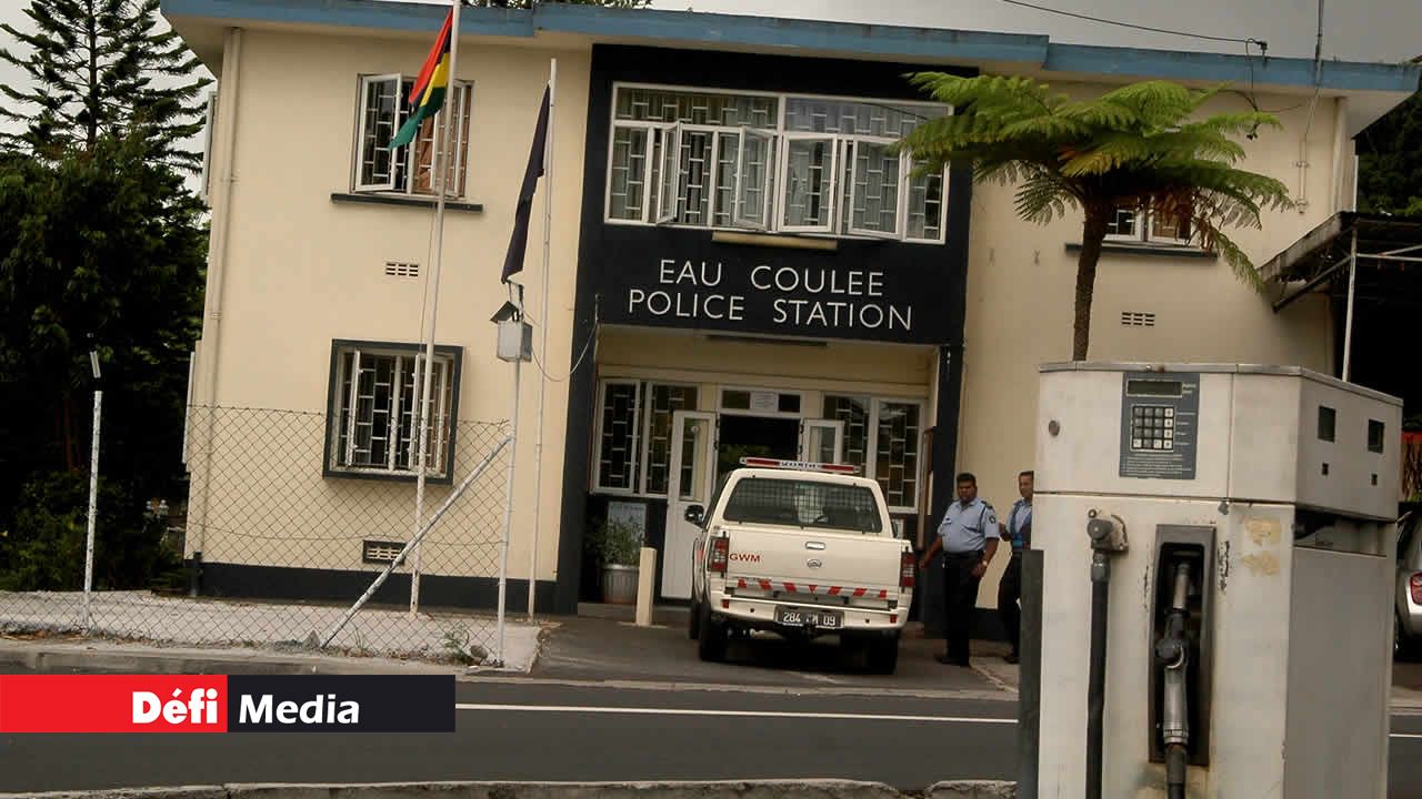 Poste de police Eau-Coulée