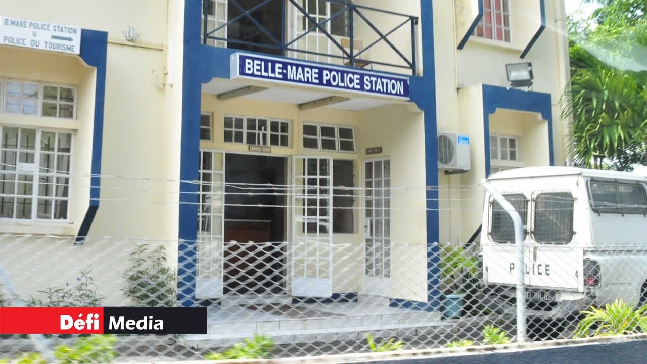 Police de Belle Mare