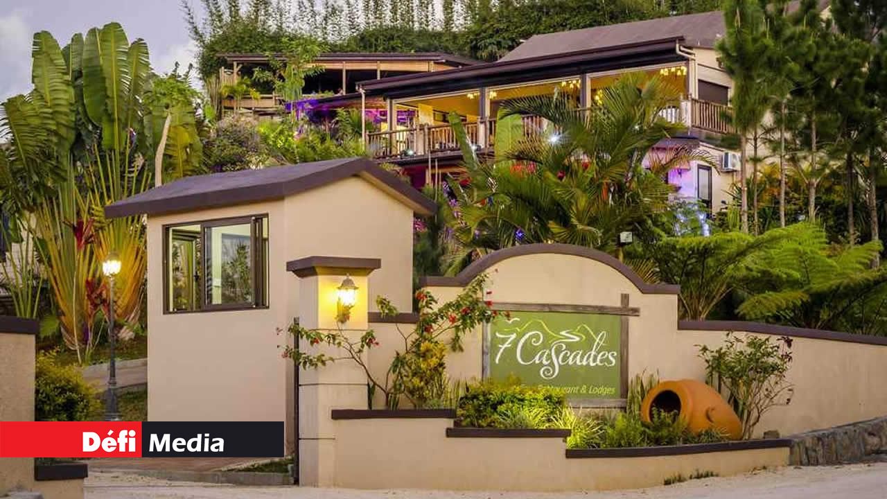 7 Cascades Restaurant & Lodges