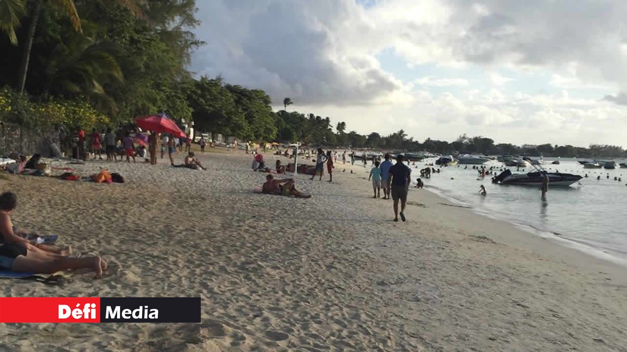 La plage de Trou-aux-Biches