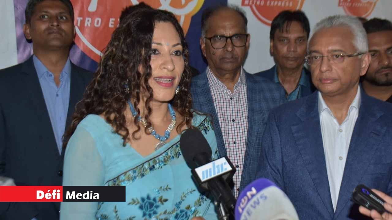 Metro Express: K. Nandini Singla welcomes “leadership” Pravind Jugnauth