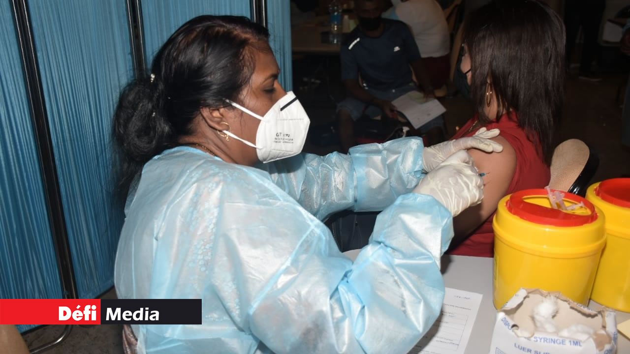 Ministère de la Santé : des médecins recherchés pour le plan de vaccination 