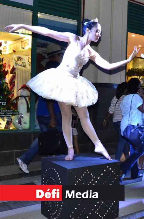 Les ballerines font également partie de
la fête.