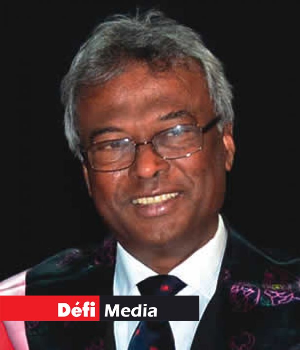 Le Professeur Armoogum Parsuramen