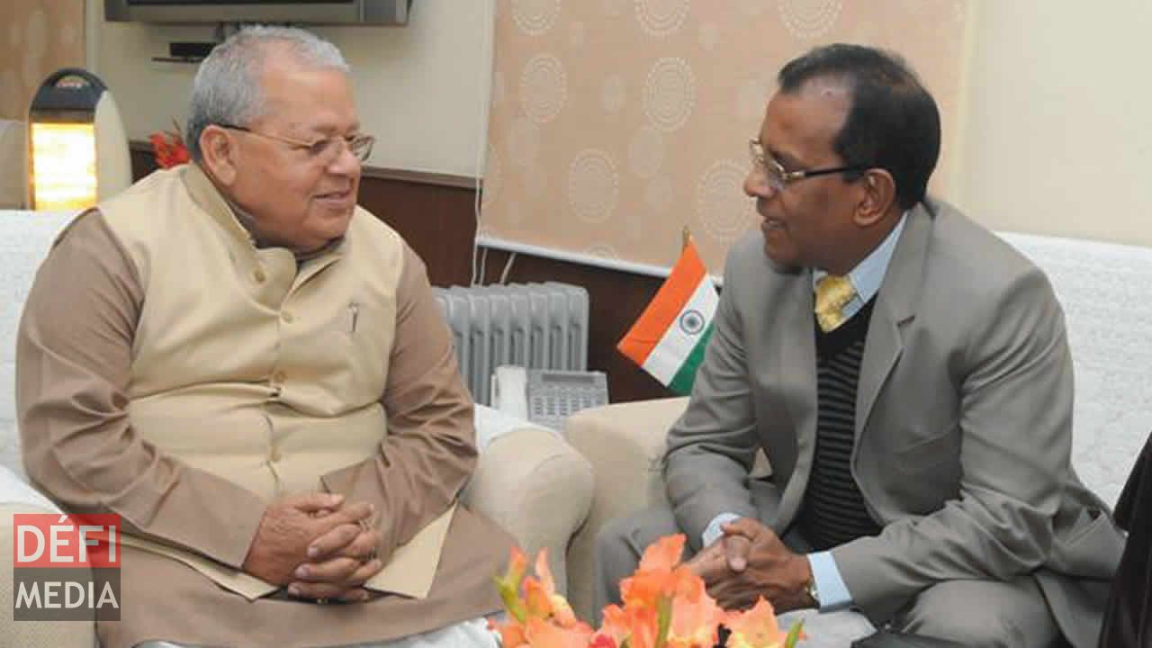 Le ministre Soomilduth Sunil Bholah avec Shri Kalraj Mishra, ministre indien des PME.