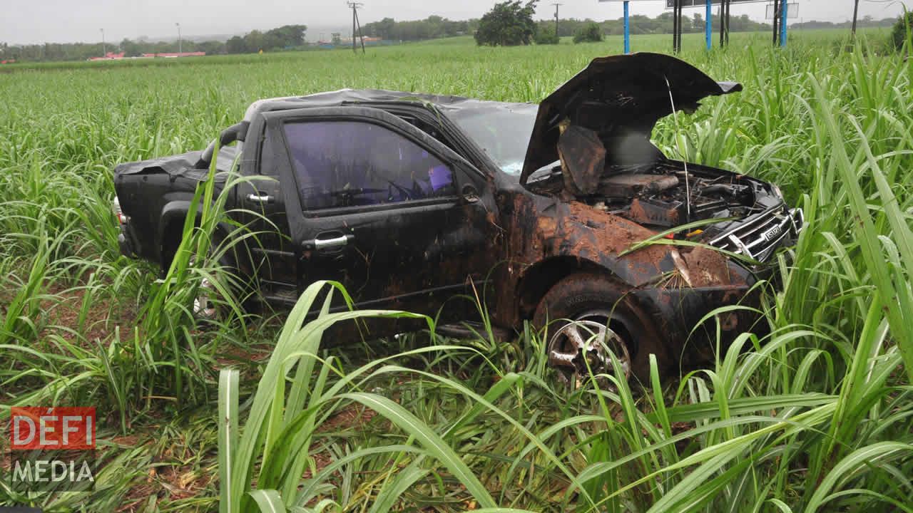 Un tout-terrain a fini sa course dans un champ 
de cannes, à Forbach.