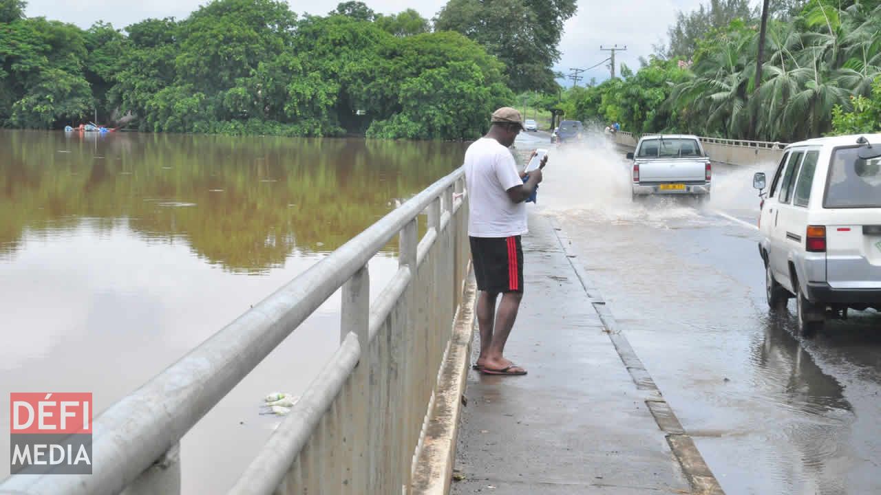 Les conducteurs redoublent de prudence 
en traversant le pont de Solitude.
