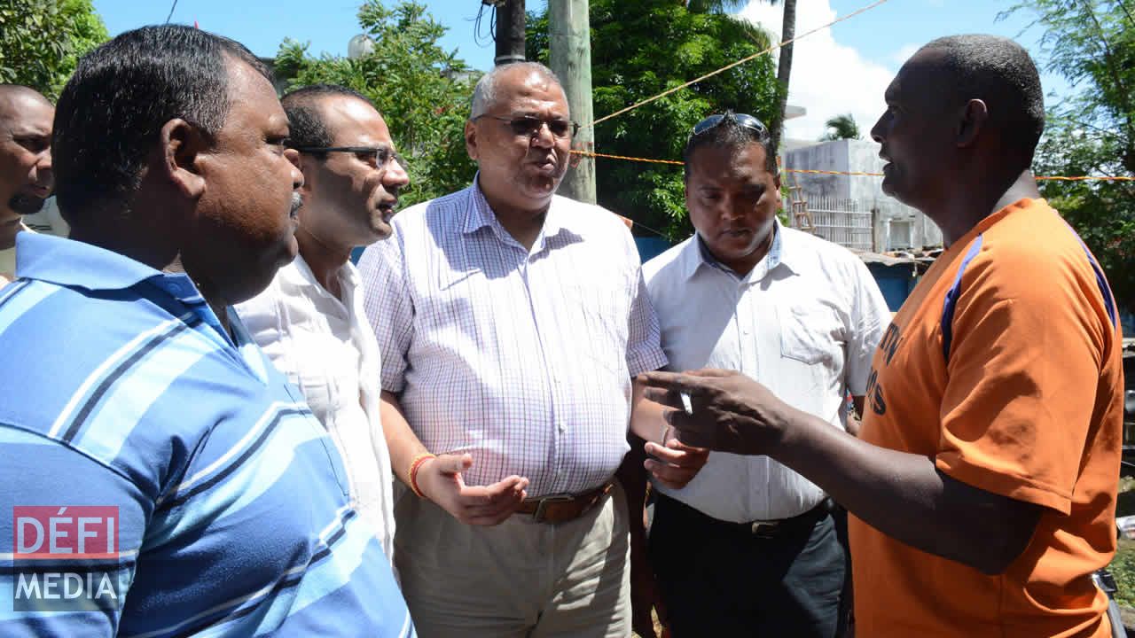 Mahen Jhugroo a exprimé son soutien
aux parents des victimes.
