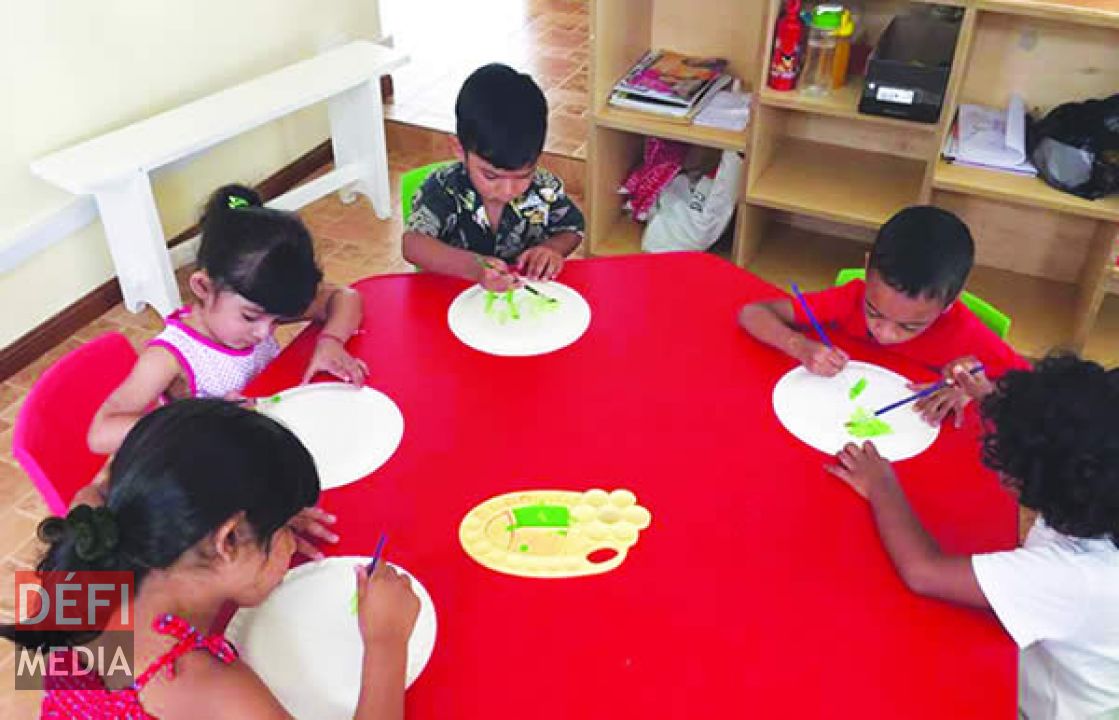 La peinture et le coloriage pour les plus petits.