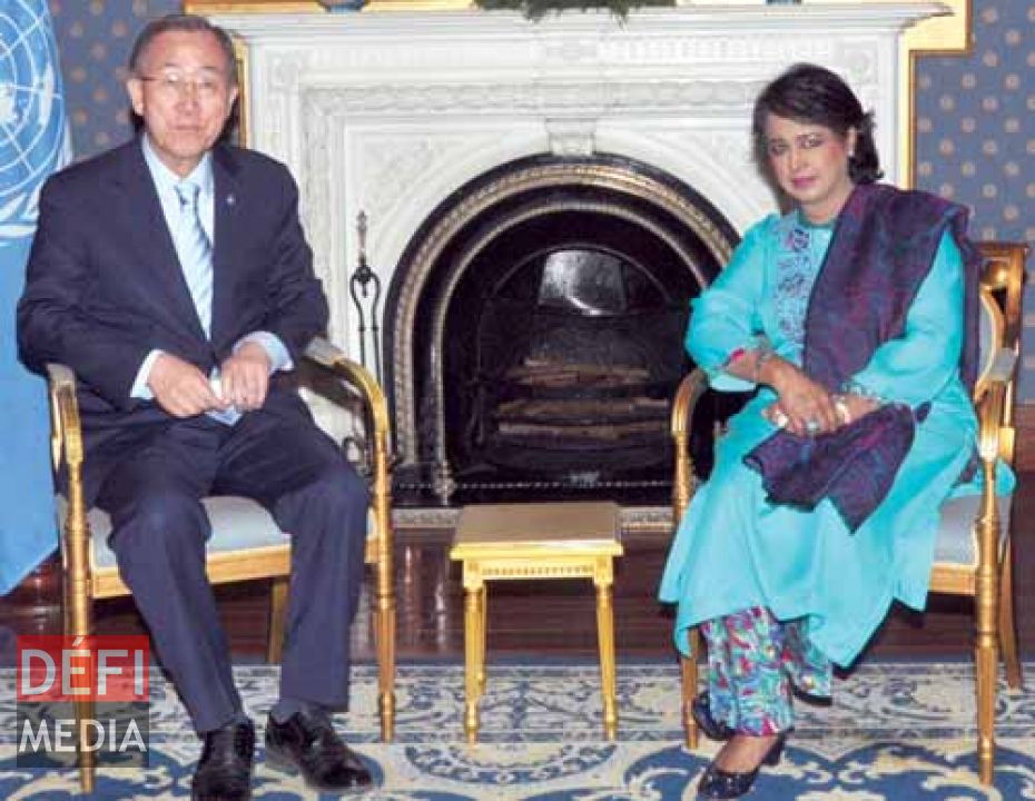 The UN Secretary General paid a courtesy call to the President of the Republic Dr Ameena Gurib Fakim.