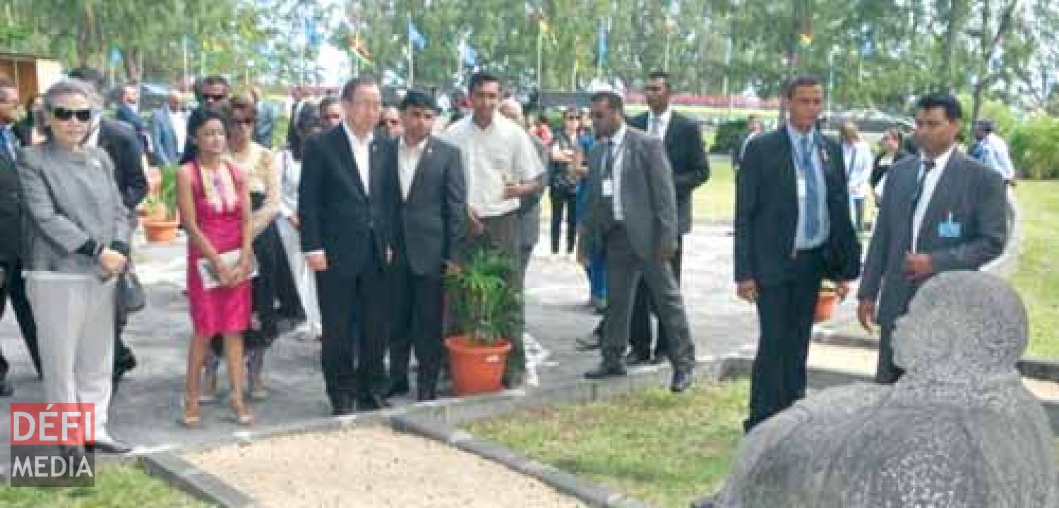 Visit to Le Morne Cultural Landscape and UNESCO World Heritage Site on Tuesday
10 May 2016.