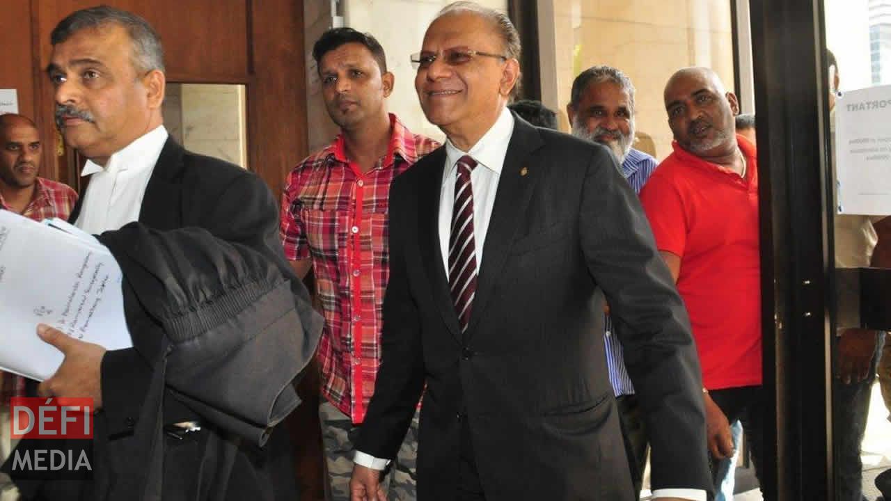 L’ex-PM avait été arrêté le 26 mai 2015 dans le cadre de l’enquête sur les terres de l’état.