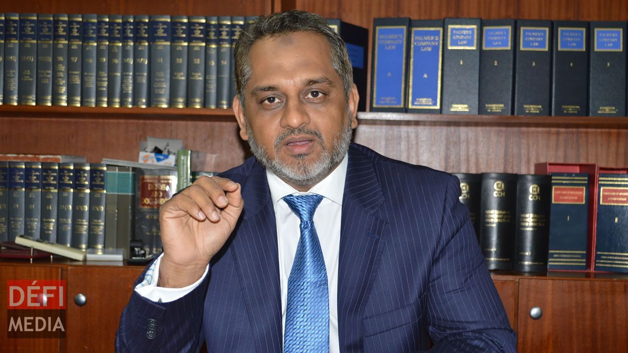 Reza Uteem : «La révision judiciaire sera-t-elle entendue par des juges ‘juniors’ ?»