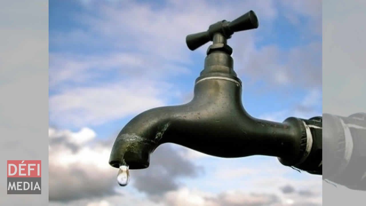 La hausse du tarif d’eau est fortement décriée.