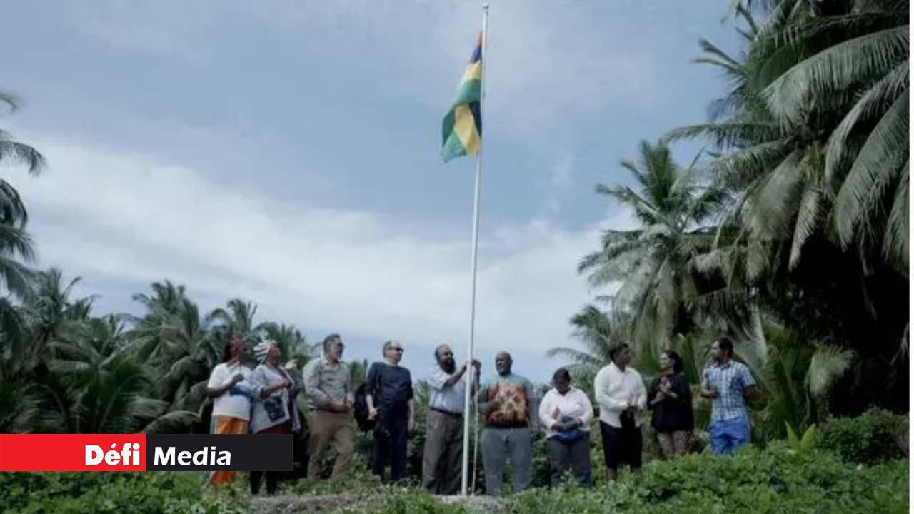 Le quadricolore aux Chagos enlevé : le GM enverra une note de protestation au gouvernement britannique