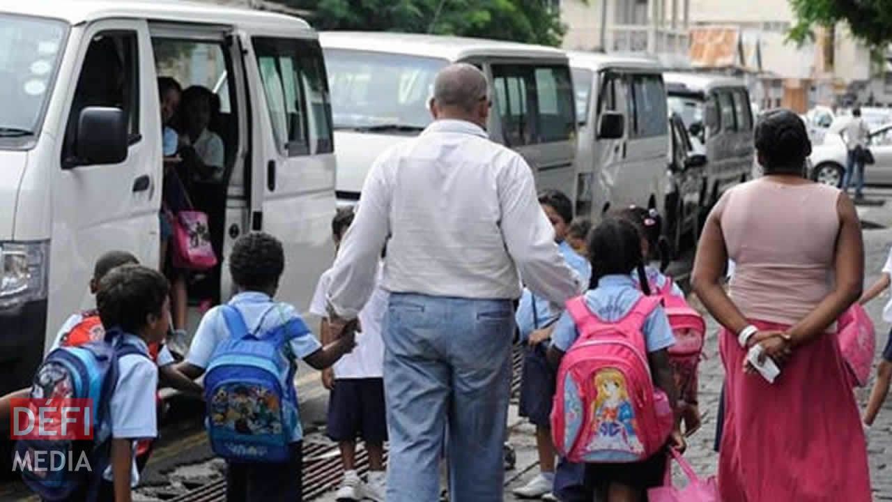 Les chauffeurs/propriétaires de van scolaire  ont de l’empathie pour les enfants autrement capables et leurs parents.      